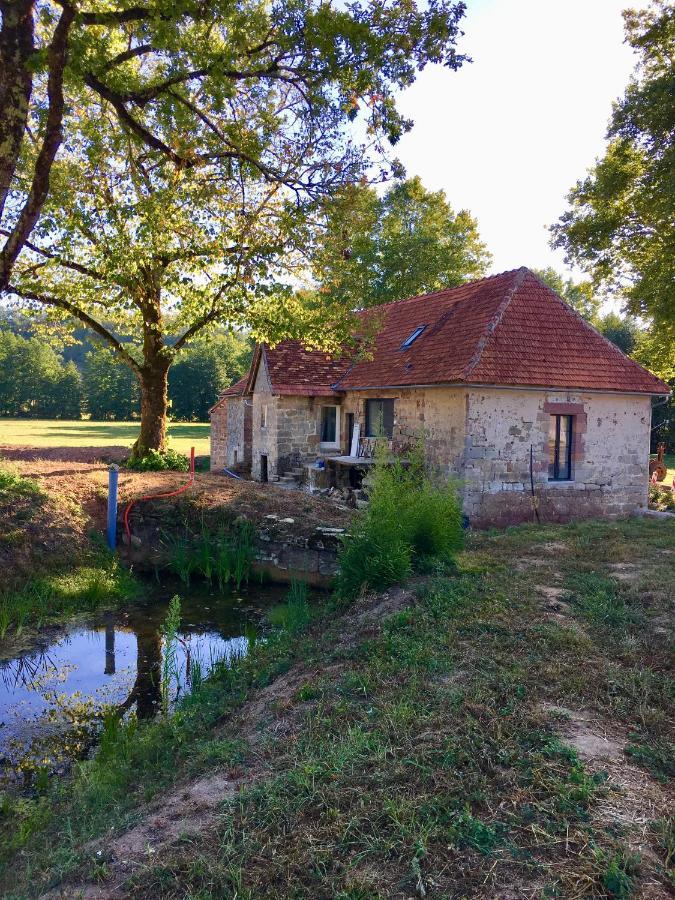Le Moulin De Lassalle Curemonte Eksteriør bilde